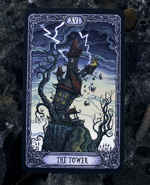 La tour - the dark mansion tarot